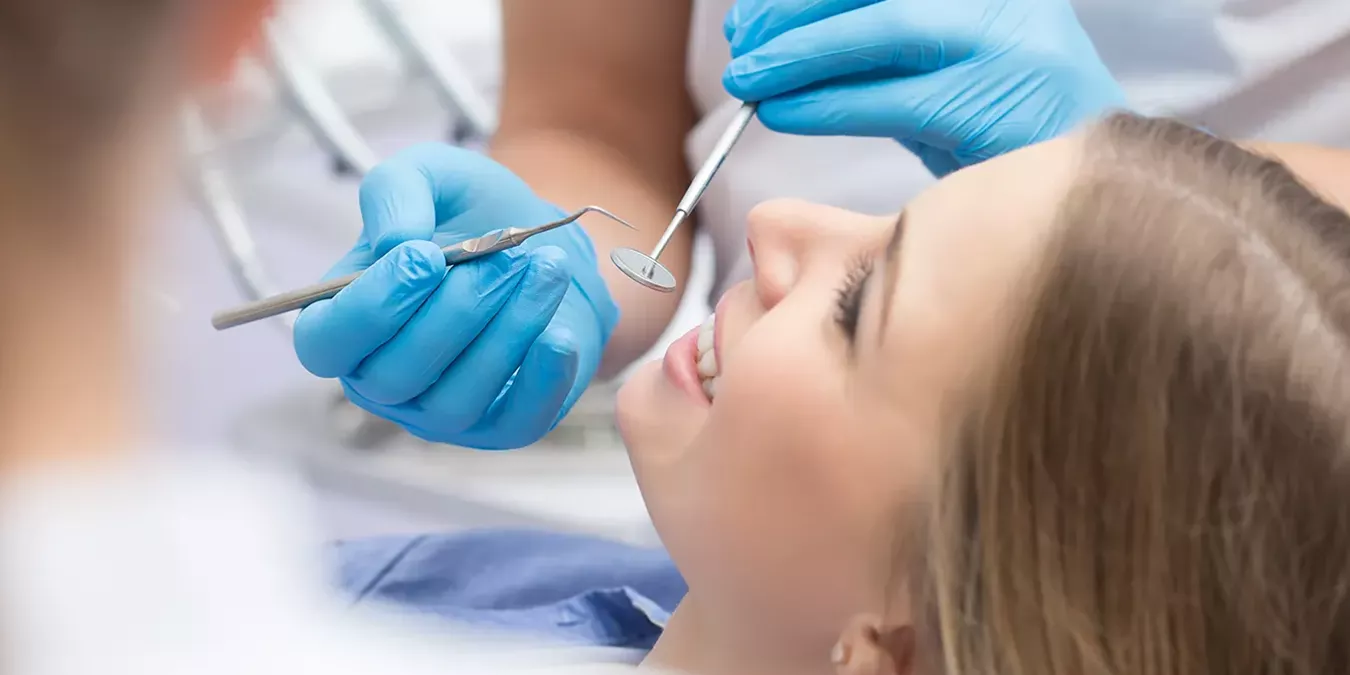 Стоматологическая клиника Дантист, лечение и протезирование зубов